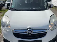 Używany Opel Combo Edition 120 KM (88 kW) 2016 Biały Minivan