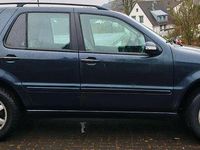 Gebraucht Mercedes ML400 250 PS (183 kW) 2003 Blau SUV
