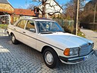 Gebraucht Mercedes 200 60 PS (44 kW) 1982 Weiß Limousine