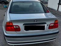 Gebraucht BMW 318 118 PS (86 kW) 2001 Silber Limousine