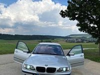 Gebraucht BMW 325 192 PS (141 kW) 2002 Silber Limousine