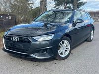 Gebraucht Audi A4 Ambiente 163 PS (119 kW) 2022 Grau Kombi