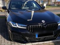 gebraucht BMW 530 d M Sport / Panorama / Head-Up/ 360°Kamera