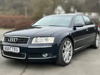 Gebraucht Audi A8 334 PS (245 kW) 2003 Blau Limousine