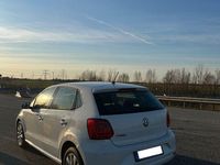 Gebraucht VW Polo Trendline 60 PS (44 kW) 2015 Weiß Limousine