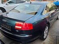 Second-hand Audi A8 334 CP (245 kW) 2004 Verde Berlinǎ