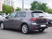 Gebraucht VW Golf VII R-line 150 PS (110 kW) 2019 Indiumgrau metallic Limousine