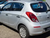 Gebraucht Hyundai i20 Edition 86 PS (63 kW) 2014 Silber Kleinwagen