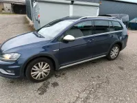 Gebraucht VW Golf Alltrack Basis 150 PS (110 kW) 2016 Blau Kombi