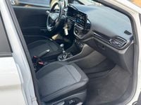 Gebraucht Ford Fiesta Active 86 PS (63 kW) 2018 Weiß Kleinwagen