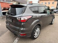 Gebraucht Ford Kuga ST-Line 179 PS (131 kW) 2017 Grau SUV