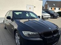 Gebraucht BMW 318 Performance 143 PS (105 kW) 2010 Schwarz Limousine