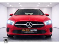 Gebraucht Mercedes A200 Progressive 163 PS (119 kW) 2019 Rot Limousine