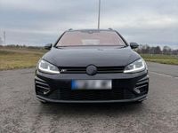 Gebraucht VW Golf VII R-line 150 PS (110 kW) 2018 Schwarz Kombi