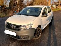Gebraucht Dacia Sandero 74 PS (54 kW) 2019 Weiß Kleinwagen