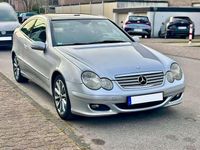 Gebraucht Mercedes C180 143 PS (105 kW) 2006 Grau Coupé