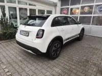 Gebraucht Fiat 600E Red 114 kW (156 PS) 2025 Weiß SUV