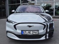 Gebraucht Ford Mustang Mach-E Extended Range 216 kW (294 PS) 2022 Space white metallic SUV