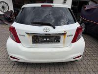Gebraucht Toyota Yaris Edition 99 PS (72 kW) 2013 Weiß Kleinwagen