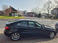 Gebraucht Mercedes C180 129 PS (94 kW) 2002 Schwarz Coupé