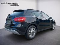 Gebraucht Mercedes GLA180 122 PS (89 kW) 2019 Schwarz SUV