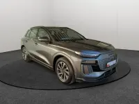 Używany Audi Q6 e-tron S-Line 285 kW (388 KM) 2024 Szary SUV