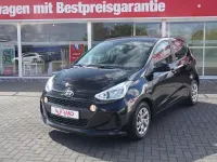 Gebraucht Hyundai i10 Classic 67 PS (49 kW) 2017 Schwarz Kleinwagen
