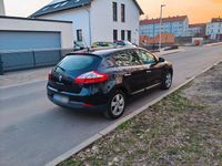 Gebraucht Renault Mégane Dynamique 110 PS (80 kW) 2010 Blau Limousine