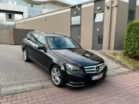 Gebraucht Mercedes C180 Avantgarde 156 PS (114 kW) 2014 Schwarz Kombi