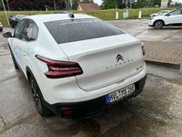 Gebraucht Citroën e-C4 Shine 100 kW (136 PS) 2023 Perlmuttweiß Limousine