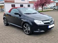 Gebraucht Opel Tigra 90 PS (66 kW) 2008 Schwarz Cabrio