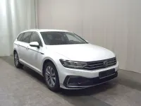 Gebraucht VW Passat 218 PS (160 kW) 2021 Pure white Kombi