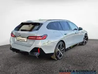 Gebraucht BMW 520 M Sport 197 PS (144 kW) 2025 Brooklyn grey Kombi