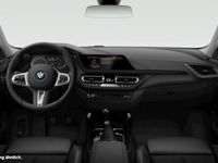 gebraucht BMW 118 i /5 AHK NAVI LED PDC V+H DAB Tempomat Klima