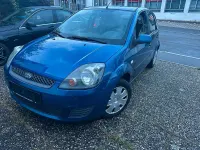 Gebraucht Ford Fiesta 101 PS (74 kW) 2007 Blau Kleinwagen