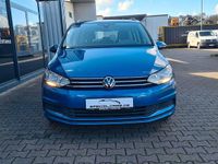 Gebraucht VW Touran Comfortline 116 PS (85 kW) 2020 Blau Van / Kleinbus