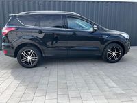 Gebraucht Ford Kuga Cool & Connect 150 PS (110 kW) 2017 Schwarz SUV