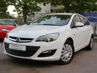Używany Opel Astra Selection 116 KM (85 kW) 2015 Biały Kombi