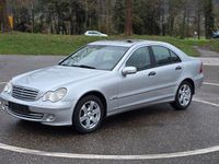 Gebraucht Mercedes C240 170 PS (125 kW) 2004 Silber Limousine