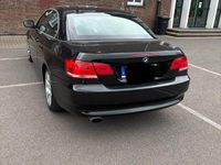 Gebraucht BMW 320 Cabriolet 170 PS (125 kW) 2010 Schwarz Cabrio