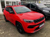 Gebraucht Jeep Compass Altitude 131 PS (96 kW) 2023 Rot SUV