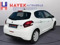 Gebraucht Peugeot 208 Active 82 PS (60 kW) 2016 Weiß Kleinwagen