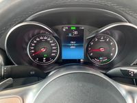 Gebraucht Mercedes C200 AMG line 197 PS (144 kW) 2019 Schwarz metallic Cabrio