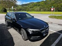 gebraucht BMW 520 d Luxury Line Kombi G31 Touring schwarz