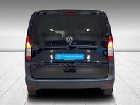 Gebraucht VW Caddy Basis 114 PS (83 kW) 2023 2t deep black perleffekt Van / Kleinbus