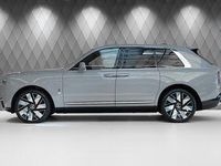 Neu Rolls Royce Cullinan 571 PS (419 kW) 2026 Grau SUV