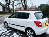 Gebraucht Skoda Fabia 110 PS (80 kW) 2012 Andere farben Limousine