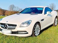 Gebraucht Mercedes SLK350 306 PS (225 kW) 2011 Weiß Cabrio