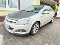 Gebraucht Opel Astra GTC 105 PS (77 kW) 2005 Andere farben Coupé