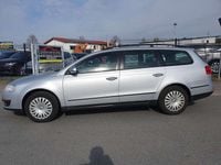 Gebraucht VW Passat Trendline 140 PS (102 kW) 2009 Reflex silver metallic Kombi